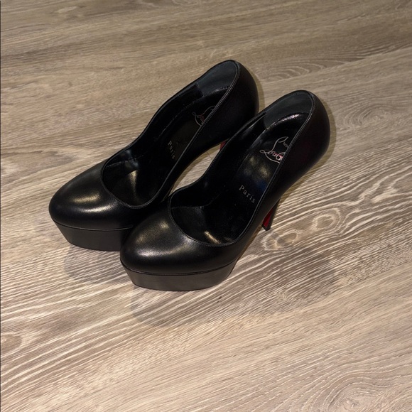 CHRISTIAN LOUBOUTIN
Dolly 160 leather pumps - Picture 2 of 15